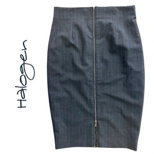 🛍️3/$40 Halogen Skirt Full Length Zipper Grey Pinstripe Pencil Skirt Size 6